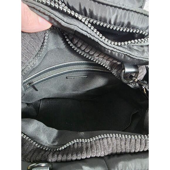 Steve Madden Crossbody Blk Puffer Purse and Puffer Leopard Print Wallet - Picture 4 of 14